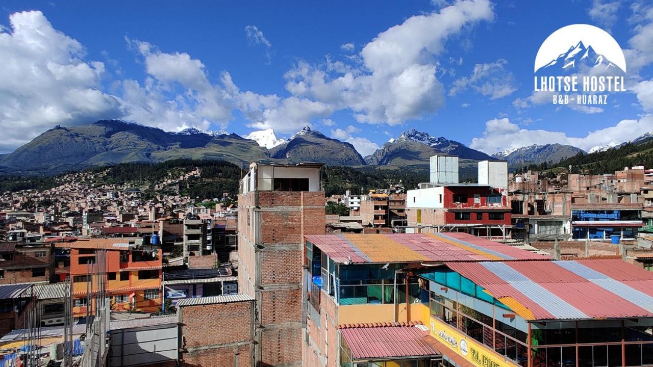 Lhotse Hostel B&B ワラス エクステリア 写真